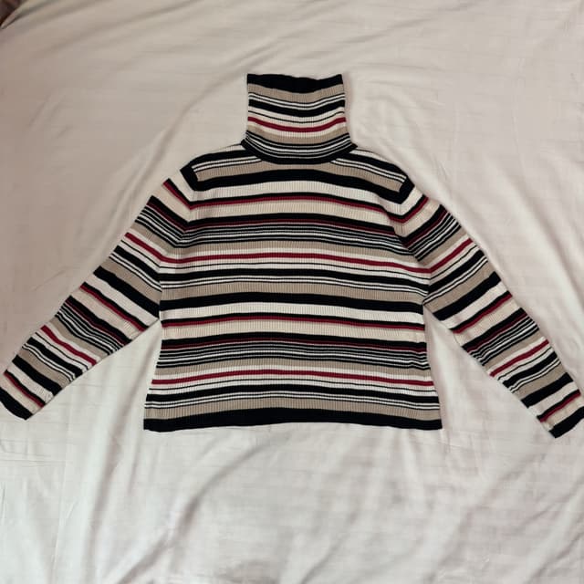 Striped turtleneck Ribbed knit Size extra large (XL)