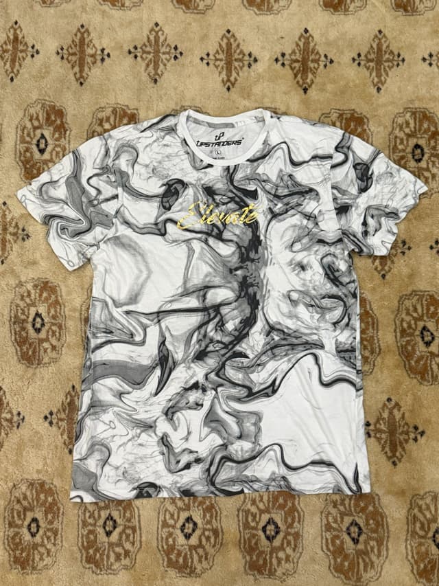 Elevate Smoke Marble Graphic Tee (L)